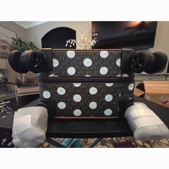 NWT Authentic Michael Kors Crossbody and Carry On Luggage Bundle - Picture 9 of 12